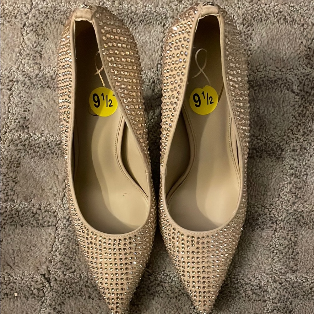 Elegant Studded Women's Shoes